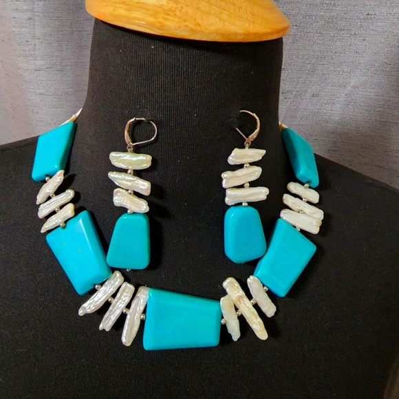 Source Unknown Jewelry - Genuine Turquoise, Silver, and Freshwater Pearl Necklace with matching earrings